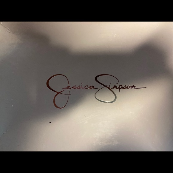 Jessica Simpson black/brown heels - Picture 2 of 4